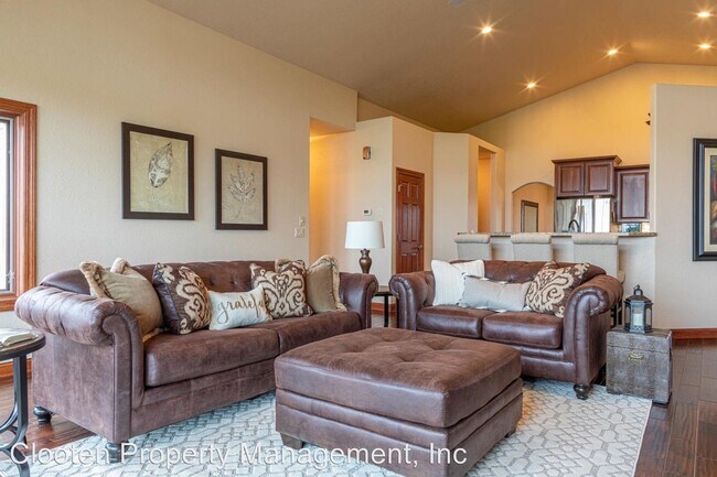 Building Photo - 6625 Dakota Country Dr