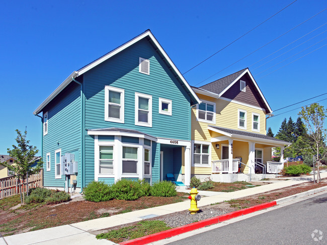 Primary Photo - Bay Vista West