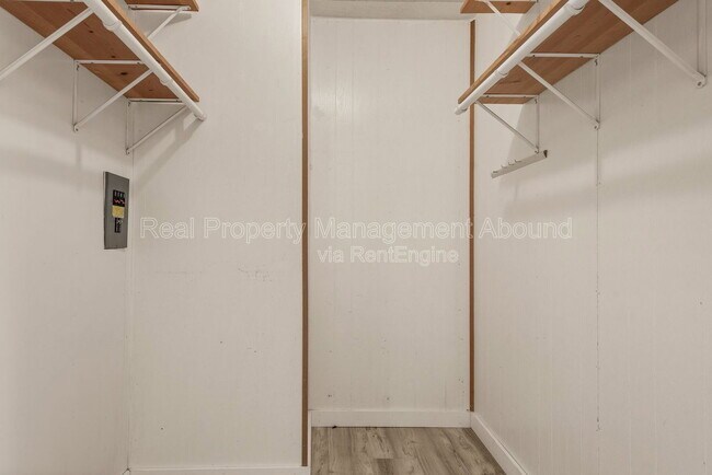 Building Photo - 4608 E 472 Rd