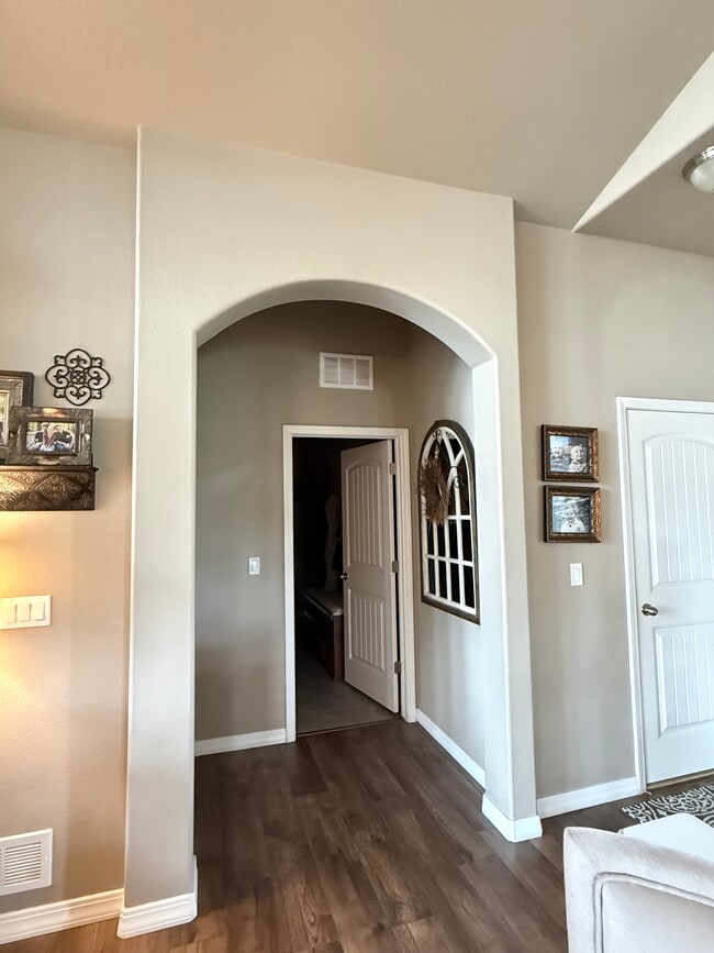 Building Photo - 5491 Paddington Creek Pl