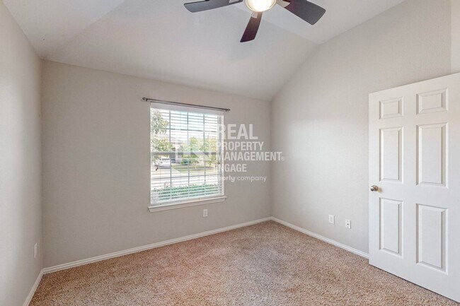 Building Photo - Charming 4 Bedroom Home in Frisco ISD Available for Rent!