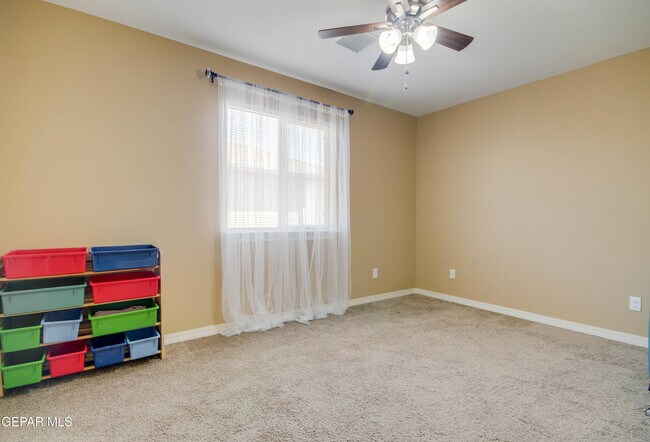 Building Photo - 14600 Christian Castle