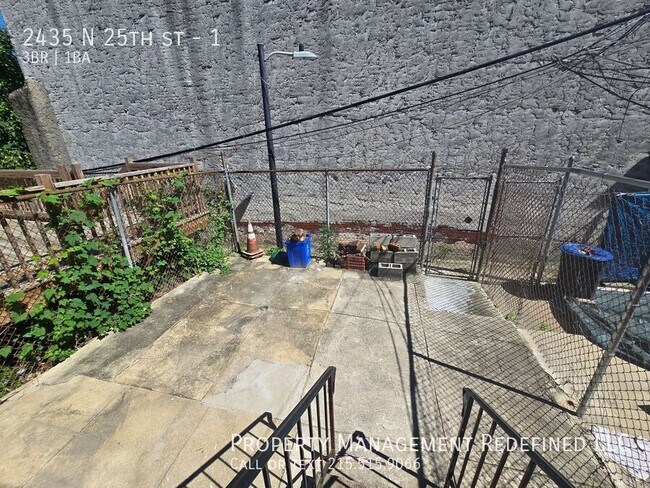 Building Photo - 2435 N 25th St