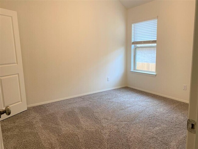 Building Photo - 1309 Terrace View Dr