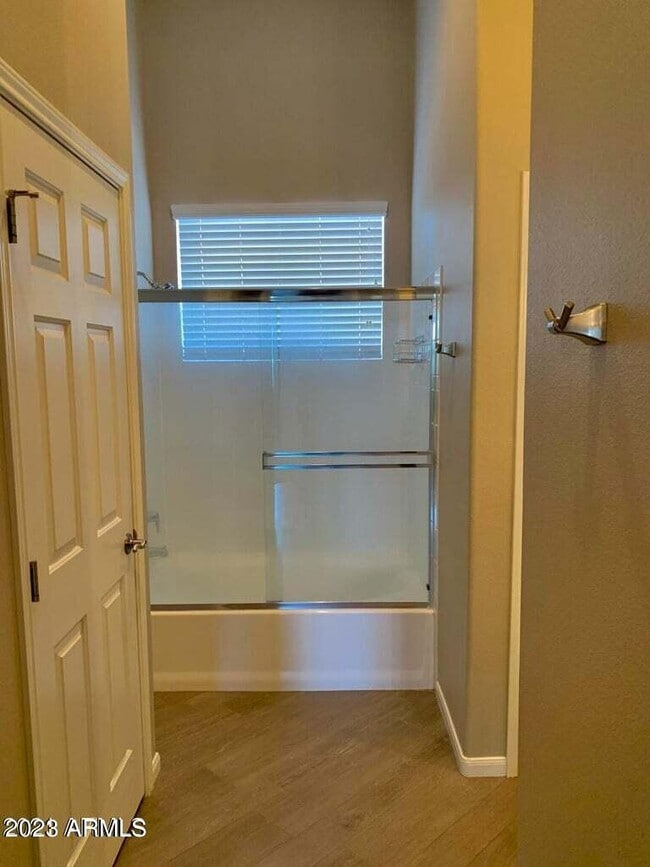 Building Photo - 8245 E Bell Rd