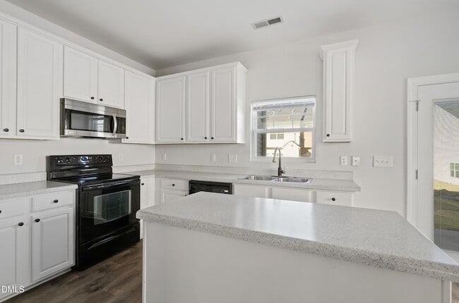 Building Photo - 1304 Cozart St