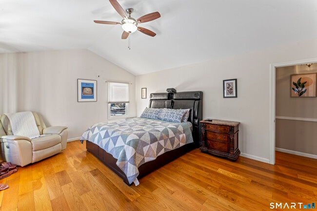 Building Photo - 75 Eureka Ave