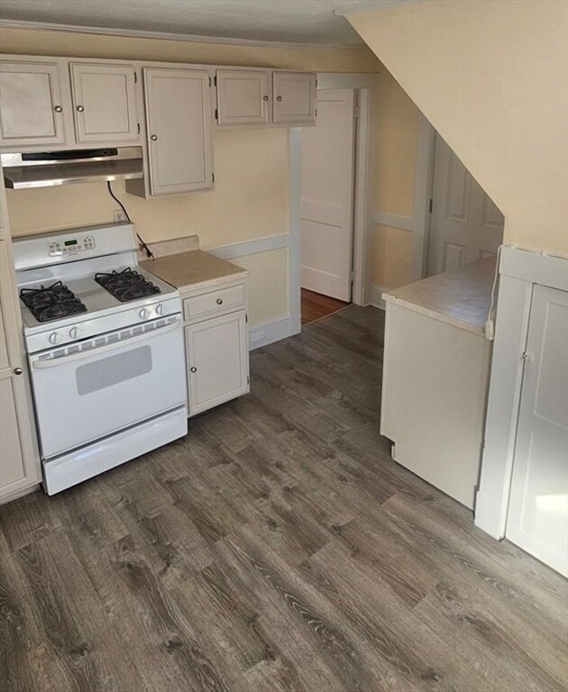 Building Photo - 22 Endicott St