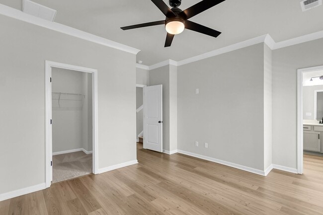 Building Photo - Beautiful 3 Bedrooms, 3.5 Bathrooms Home i...