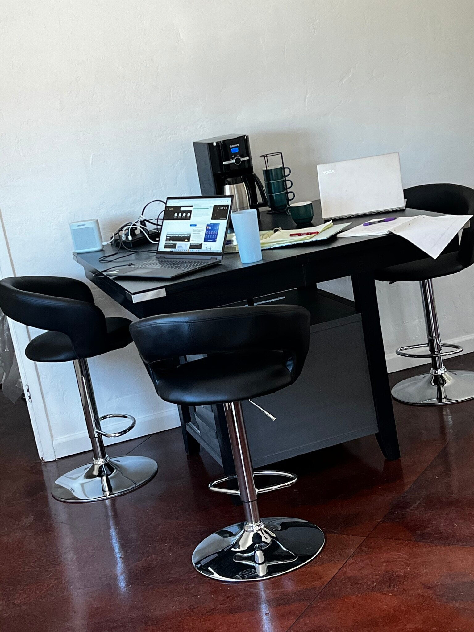 Building Photo - 1512 N Forgeus Ave