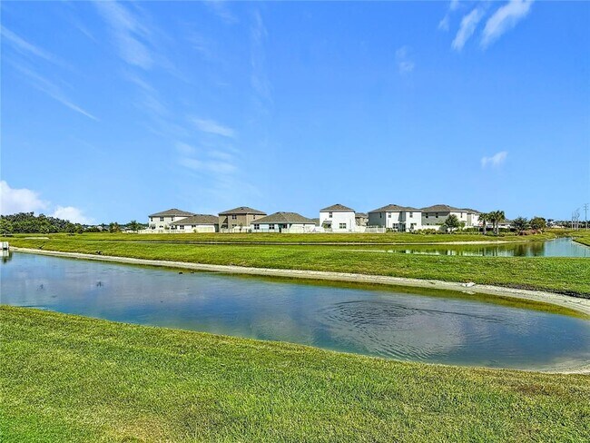 Building Photo - 2682 Common Fig Run