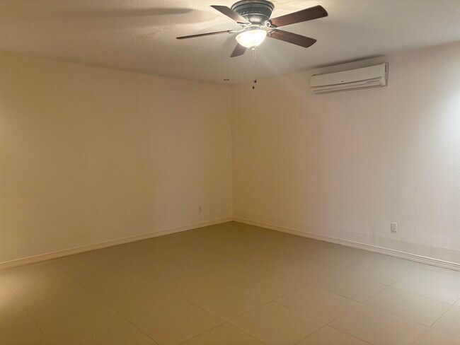 Building Photo - 11141 Salado Dr