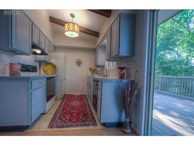 Building Photo - 1038 Boltz Dr