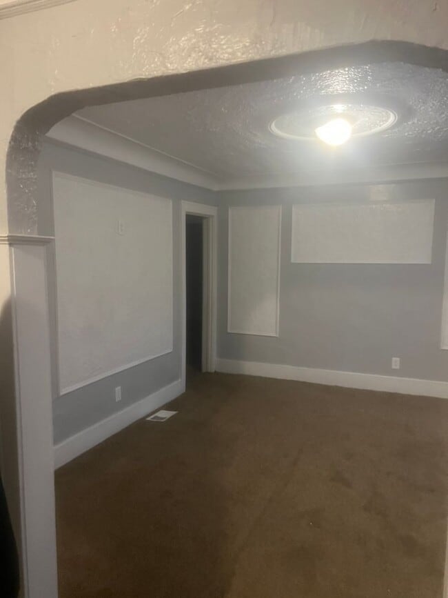 Building Photo - 16233 Indiana St