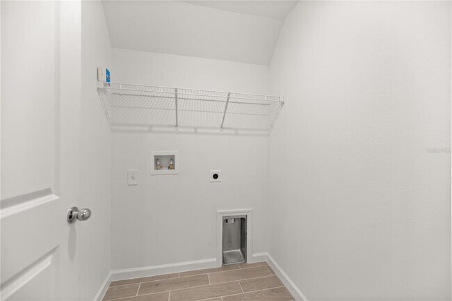 Building Photo - 3438 SE 37th Ct