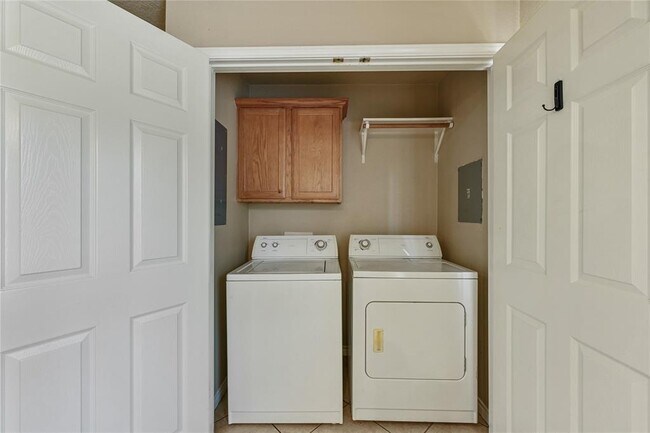 Building Photo - 109 Bolero Way