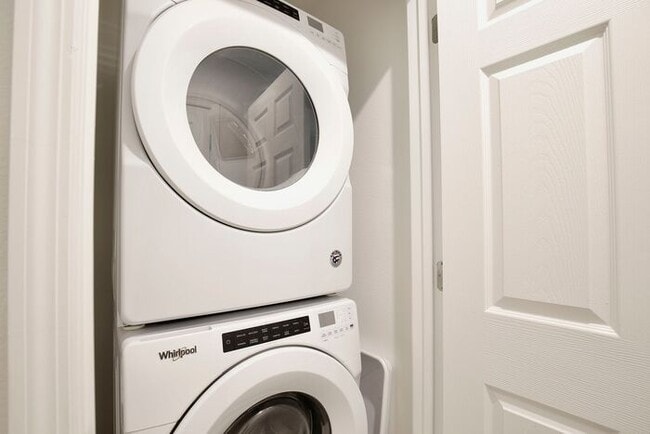 Building Photo - Luxurious 3/2.5 Modern Townhome with a Private Balcony and a 2 Car Garage in the Exclusive Gated ...