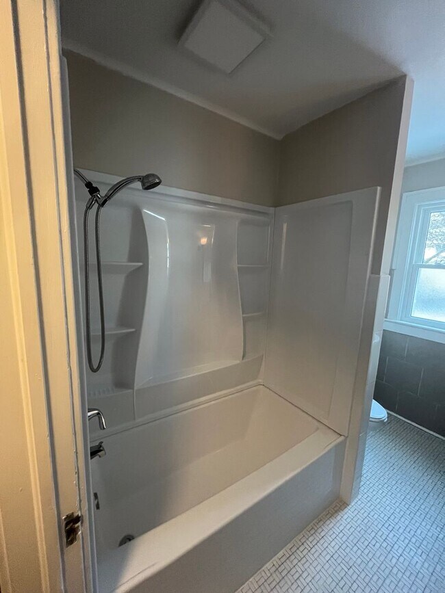 Building Photo - 459 Winton Rd