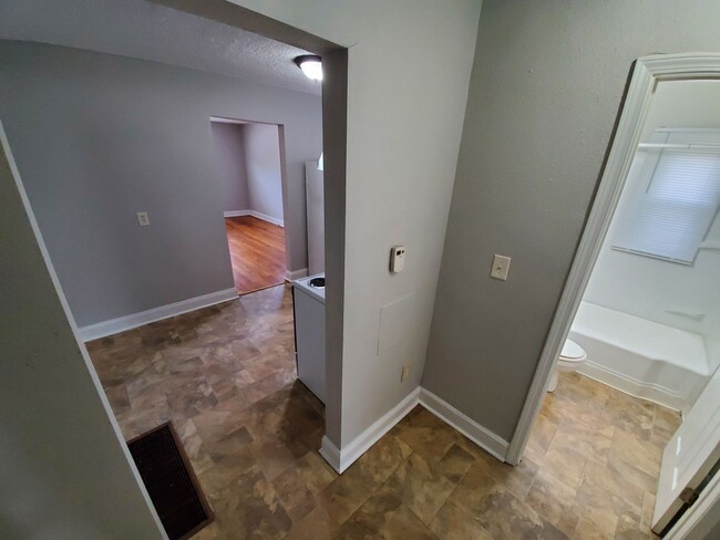 Hallway - 250 E Beechwood Ave