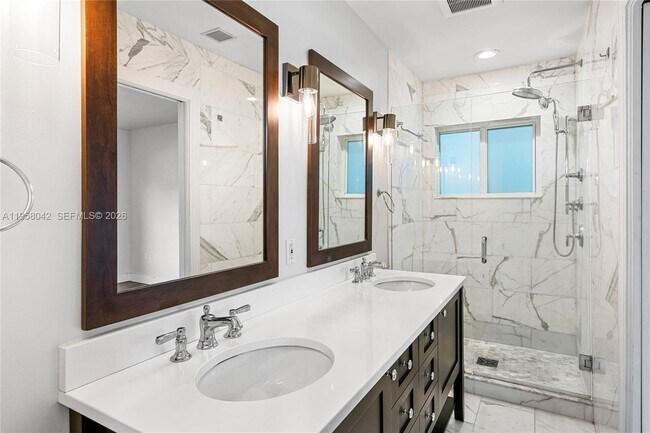 Building Photo - 3505 Crystal View Ct