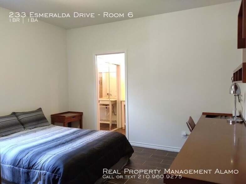 Building Photo - 233 Esmeralda Dr