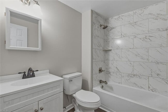 Building Photo - 720 Forbes St