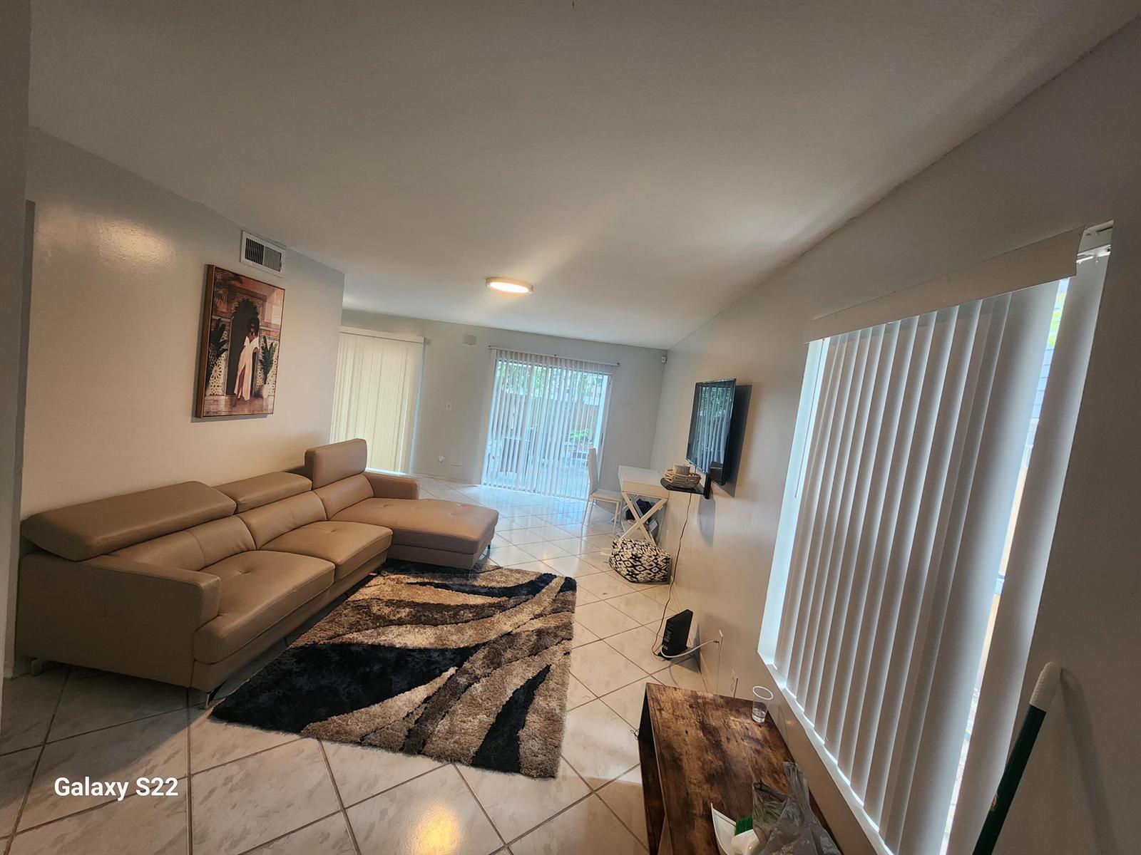 Building Photo - 5884 Dewberry Way