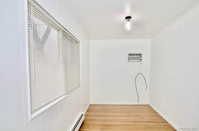 Building Photo - 10 Tollgate Ct