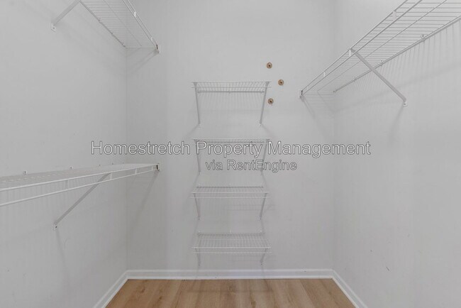 Building Photo - 1270 Strassner Dr