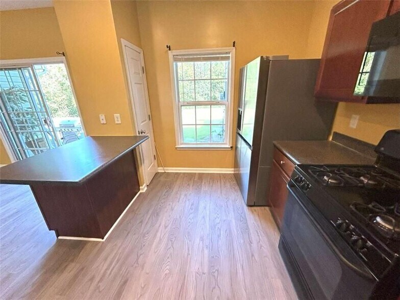 Building Photo - 1008 Prestwyck Ct