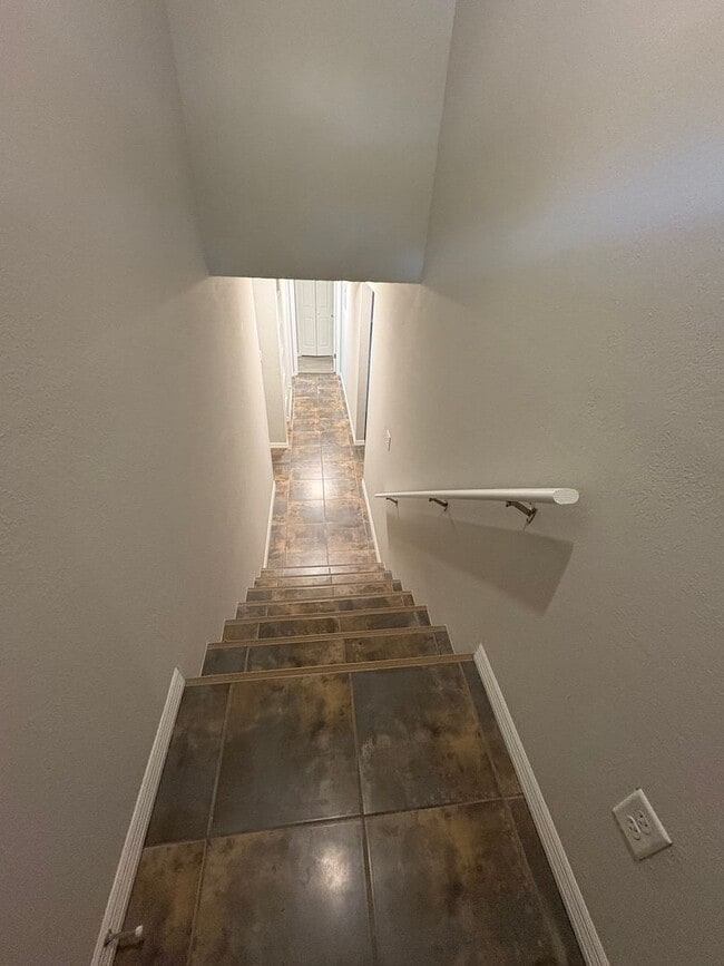 Building Photo - 1019 N Tremain St