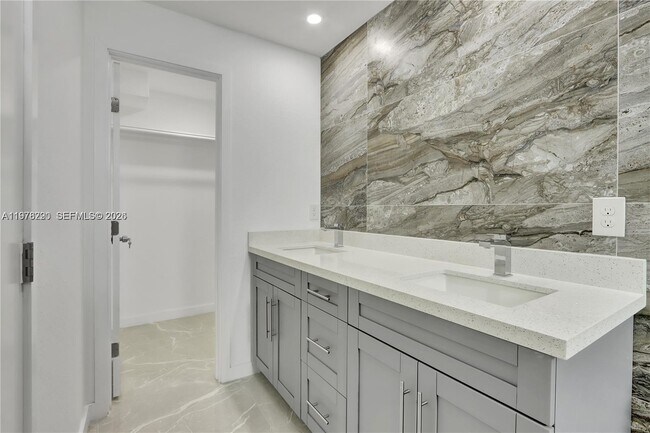 Building Photo - 18455 SW 117th Ct