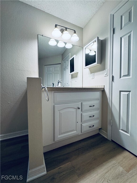 Building Photo - 12700 Equestrian Cir