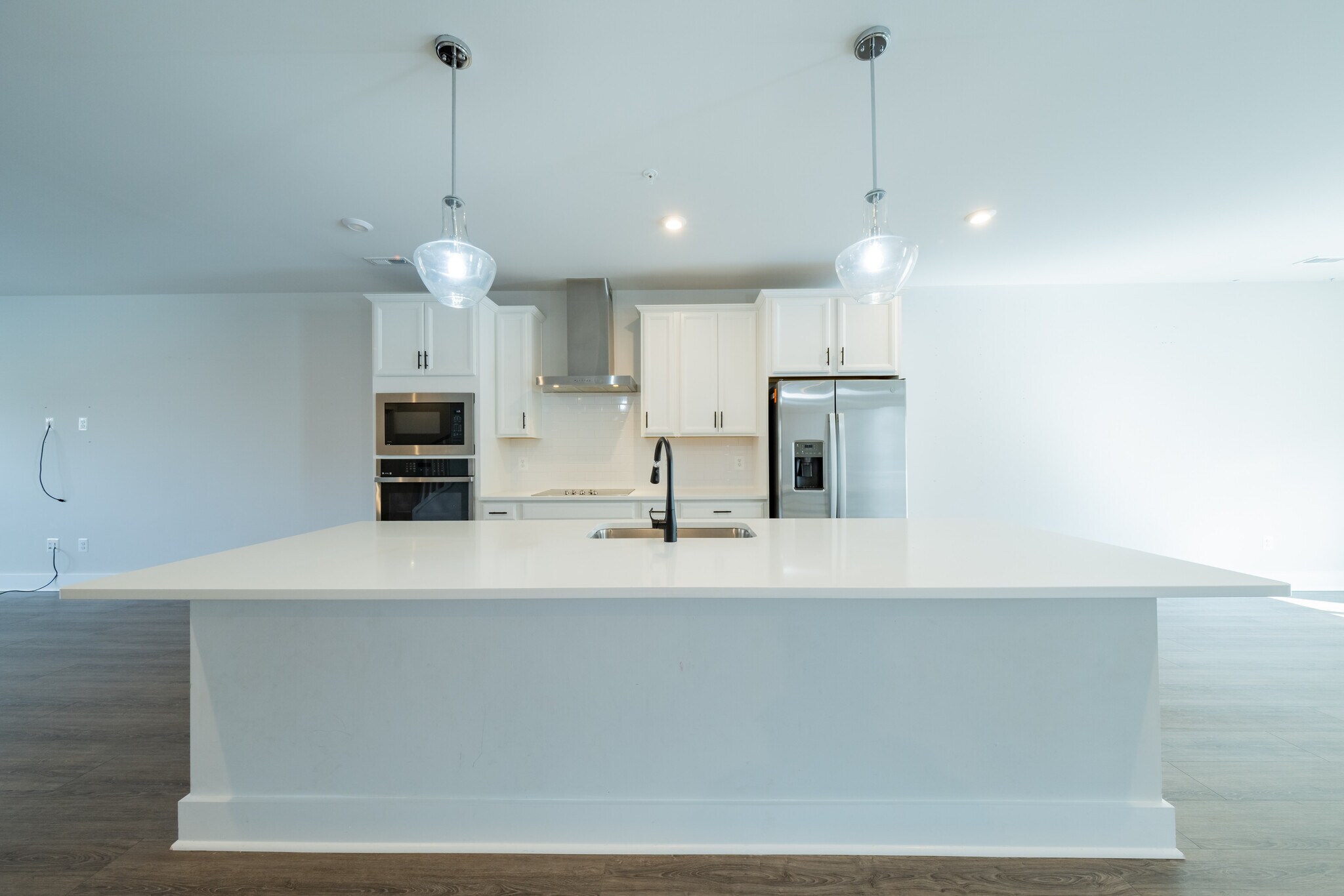 Building Photo - 2707 Acadia Dr