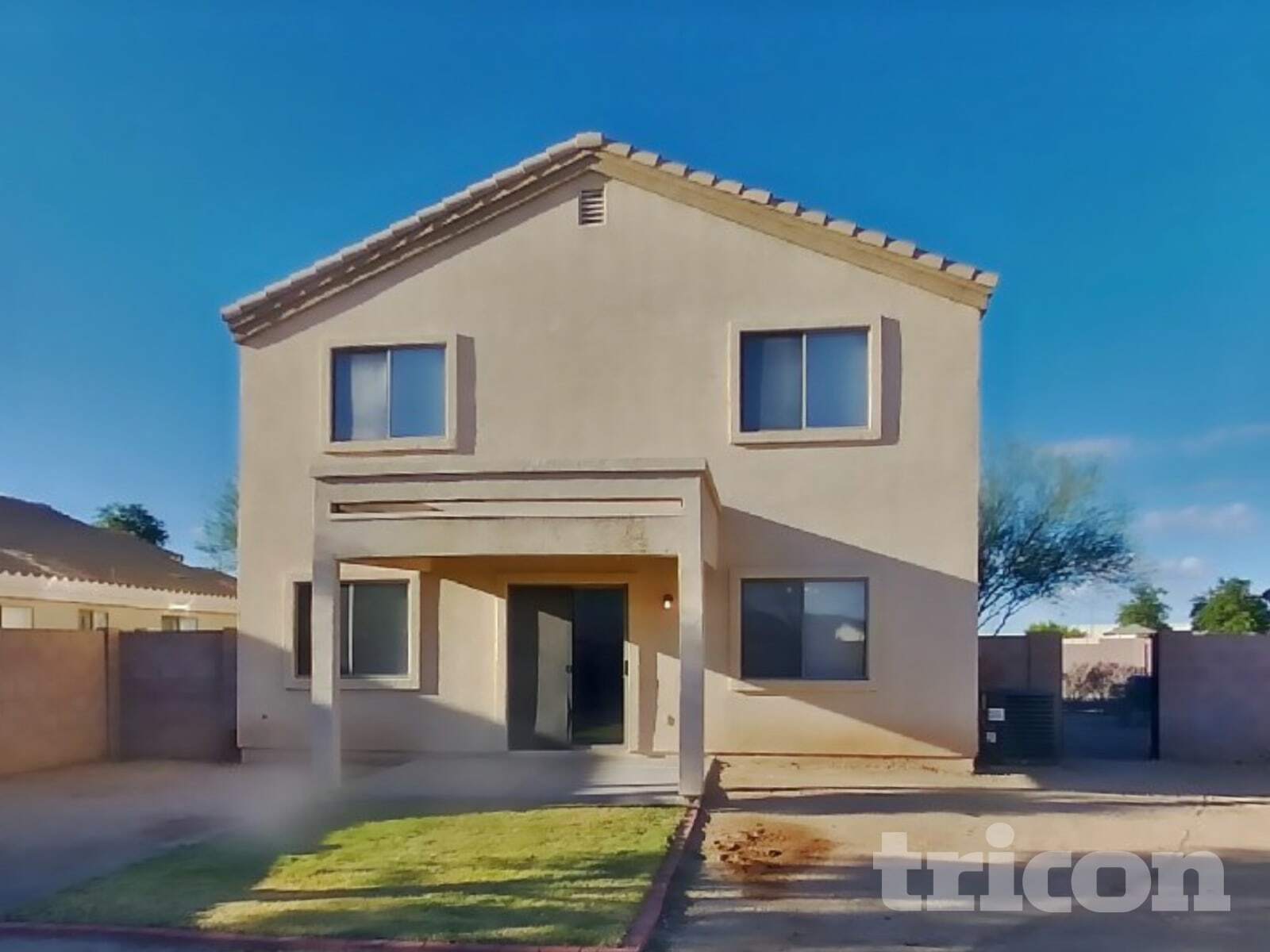 Building Photo - 10535 W Papago St