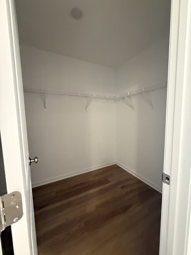 Building Photo - 101 Berkshire Cir
