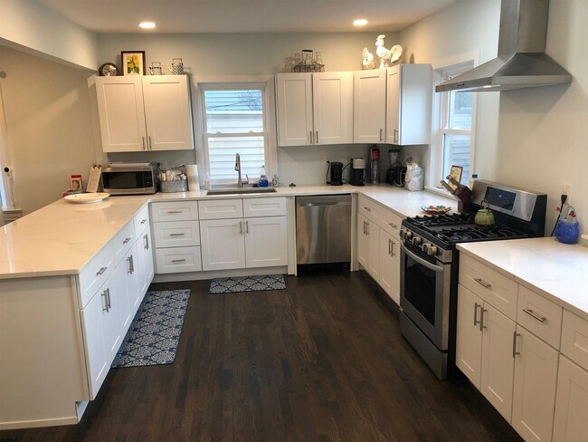 Building Photo - 4800 Atlantic Ave