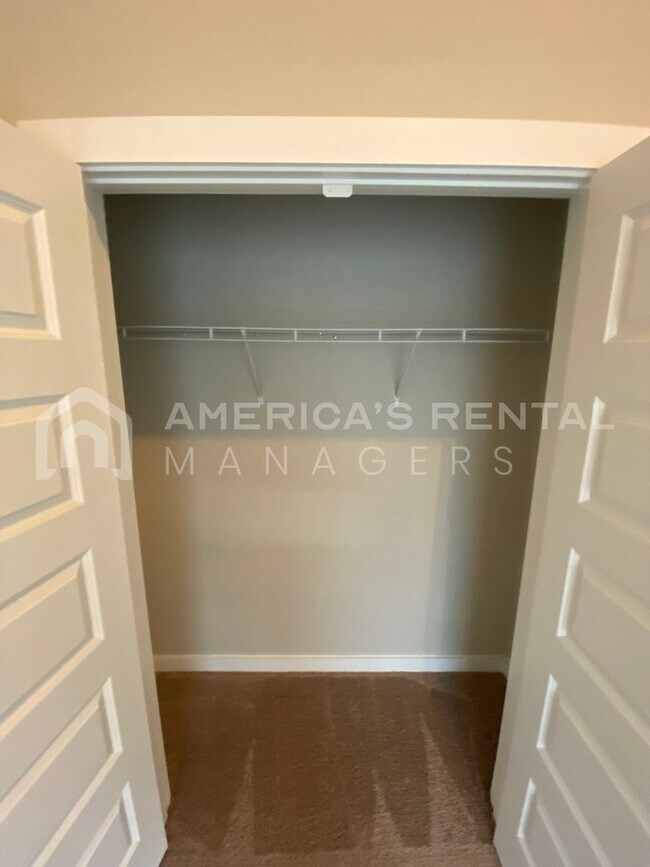 Building Photo - Home for Rent in Cullman, AL!!! Available to View with a 48 hour notice!!