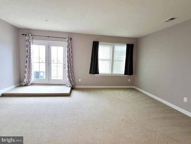 Building Photo - 3605 Katherine Way