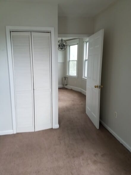 Building Photo - 6306 N 13th St