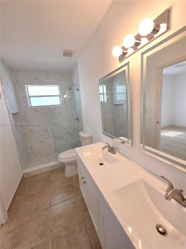 Building Photo - 2309 Liberty St