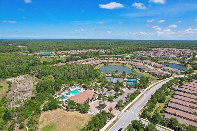Building Photo - 10834 Calluna Dr