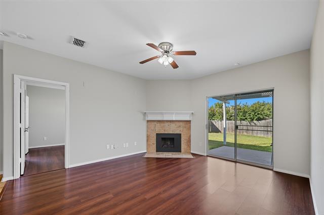 Building Photo - 4515 Sawgrass Dr