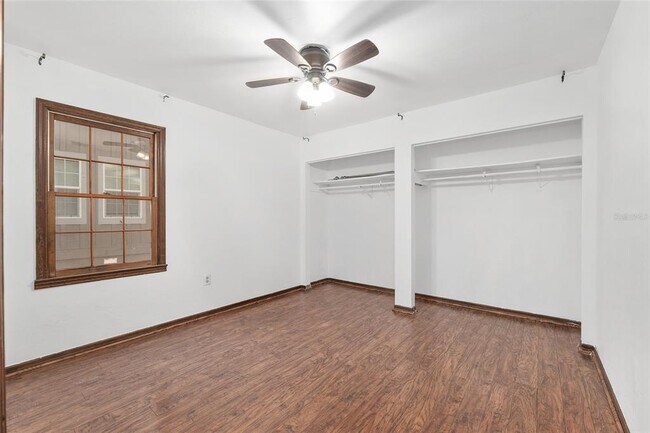 Building Photo - 8305 SW 46 Ln