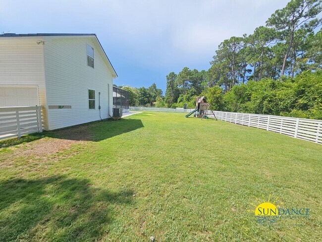 Building Photo - 360 Tradewinds Dr