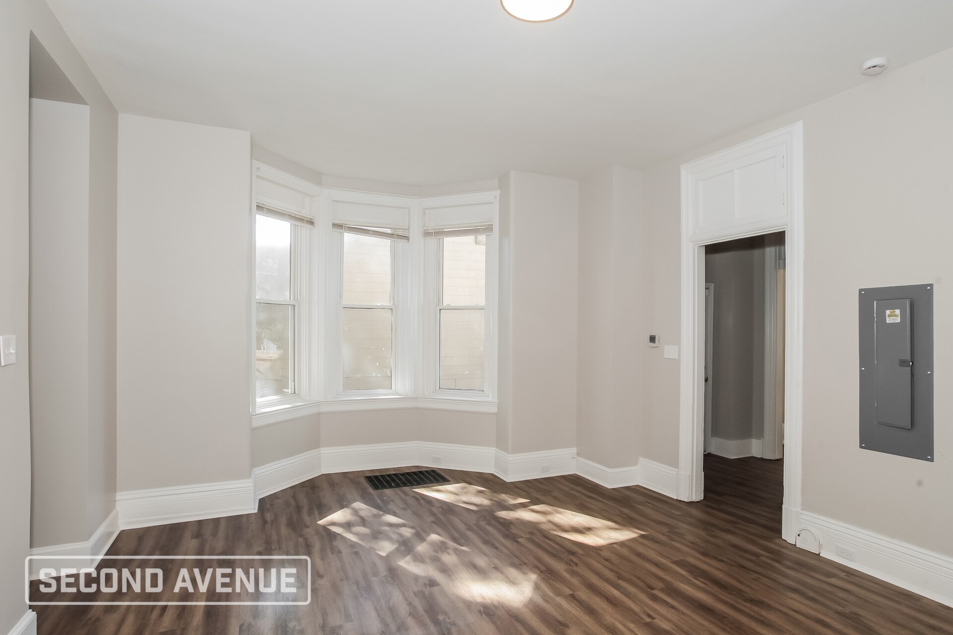 Building Photo - 3620 Dawson Ave