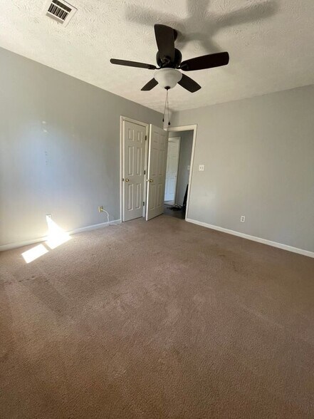 Building Photo - 6499 Will Dupree Ln