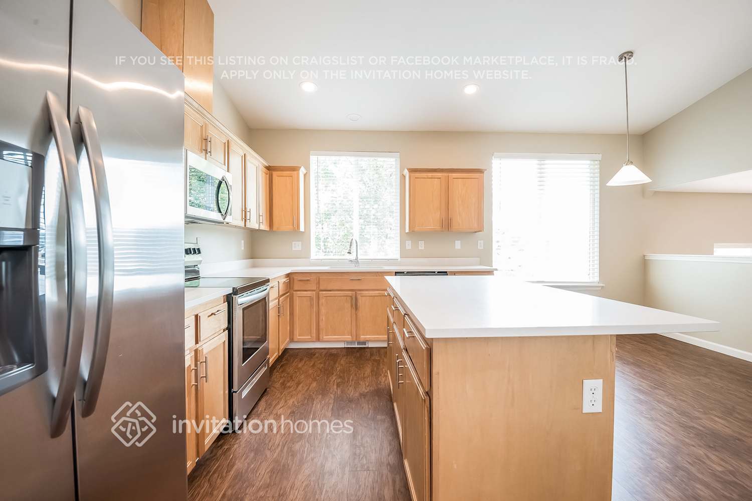 Building Photo - 19817 15th Avenue E