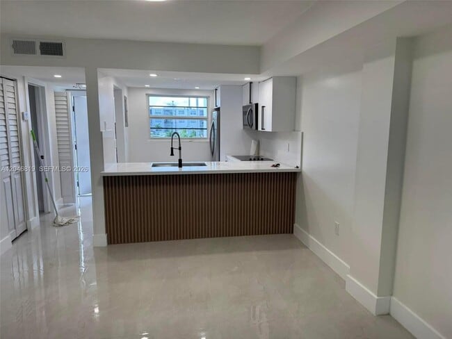Building Photo - 14155 SW 87th St