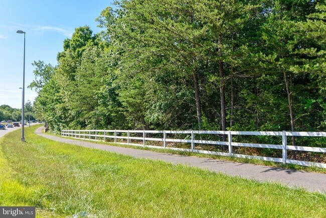 Building Photo - 11479 Carriage Gate Ct